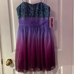 •Never worn with tag •Dress from Hailey Logan boutique by Adrianna Papell